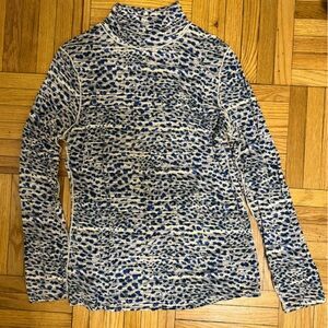 Hunter Bell Connor Top